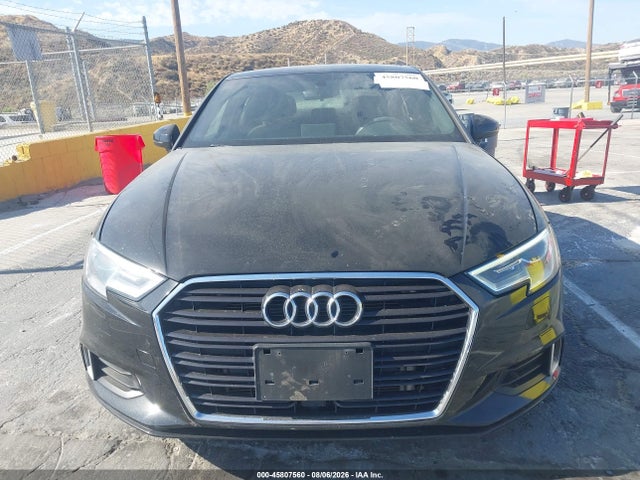 Audi A3 40 Premium/40 Titanium Premium 2019 WAUAUGFF2K1010357 Image 12