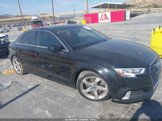 Audi A3 40 Premium/40 Titanium Premium 2019 WAUAUGFF2K1010357 Image 13