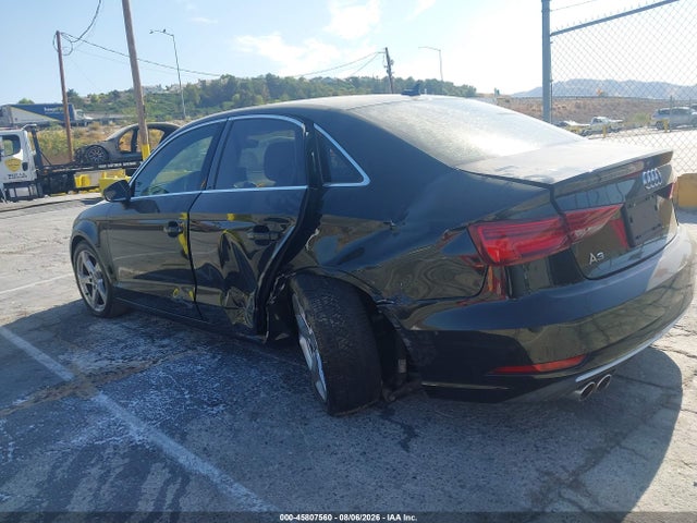 Audi A3 40 Premium/40 Titanium Premium 2019 WAUAUGFF2K1010357 Image 14