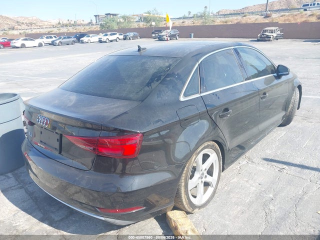 Audi A3 40 Premium/40 Titanium Premium 2019 WAUAUGFF2K1010357 Image 4