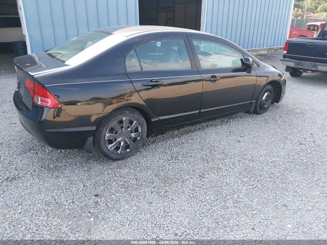 Продаж на аукціоні авто 2007 Honda Civic Lx, vin: 1HGFA16507L141211, номер лоту: 45807600