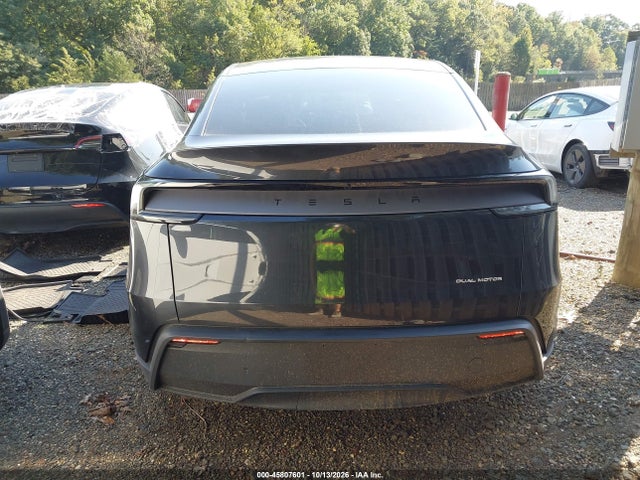7SAYGDEE9TF369829 Tesla Model Y All-wheel Drive/long Range Launch Series/premium All-wheel Drive