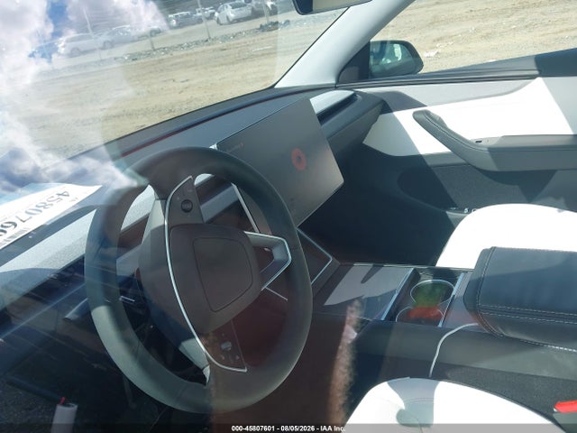 7SAYGDEE9TF369829 Tesla Model Y All-wheel Drive/long Range Launch Series/premium All-wheel Drive