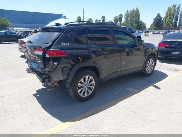 Toyota Corolla Cross Le 2023 7MUBAABG5PV064554 Image 4
