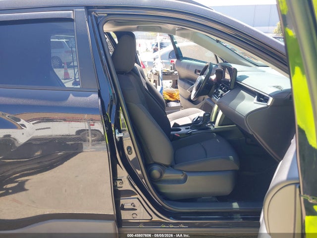 Toyota Corolla Cross Le 2023 7MUBAABG5PV064554 Image 5