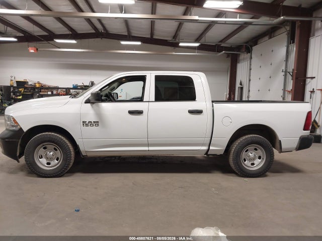 1C6RR7KG9JS306661 RAM 1500 Tradesman 4x4 5&#039;7 Box