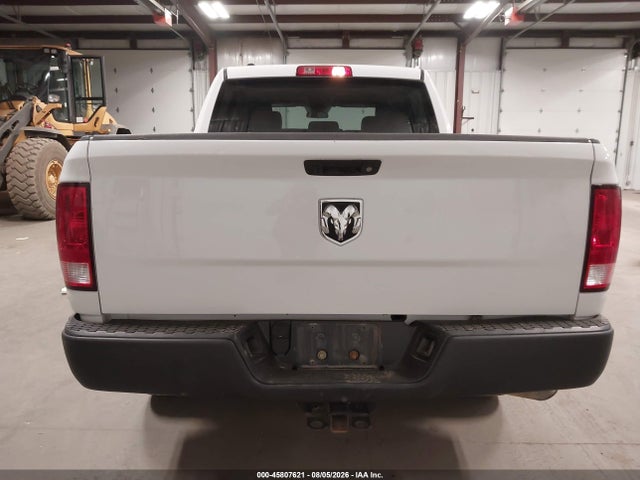 1C6RR7KG9JS306661 RAM 1500 Tradesman 4x4 5&#039;7 Box