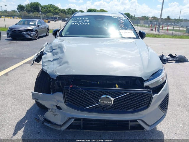 Volvo Xc60 B5 Plus 2026 YV4M12RC9T1479683 Image 12