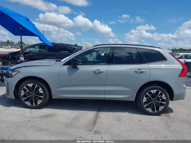 Volvo Xc60 B5 Plus 2026 YV4M12RC9T1479683 Image 14