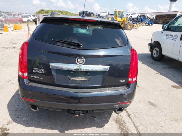 45807640 :رقم المزاد ، 3GYFNFE36FS599242 vin ، 2015 Cadillac Srx Performance Collection مزاد بيع