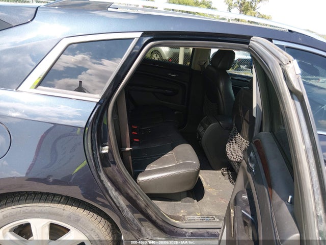 45807640 :رقم المزاد ، 3GYFNFE36FS599242 vin ، 2015 Cadillac Srx Performance Collection مزاد بيع