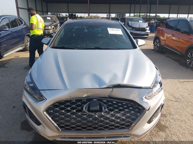 2018 Hyundai Sonata Limited 2.0t+ მანქანა იყიდება აუქციონზე, vin: 5NPE34AB7JH706651, აუქციონის ნომერი: 45807666