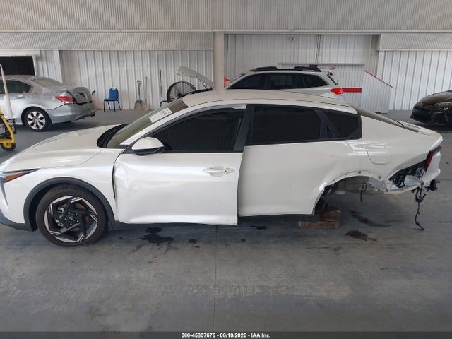 2025 Kia K4 Ex მანქანა იყიდება აუქციონზე, vin: 3KPFU4DE9SE006773, აუქციონის ნომერი: 45807676