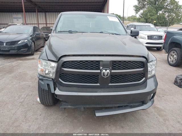 Продажа на аукционе авто 2015 Ram 1500 Express, vin: 1C6RR6FT1FS530239, номер лота: 45807705