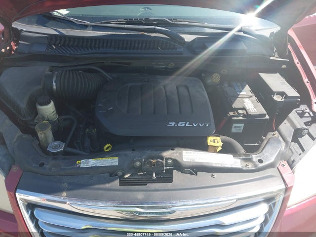 45807749 :رقم المزاد ، 2A4RR5DGXBR746296 vin ، 2011 Chrysler Town & Country Touring مزاد بيع