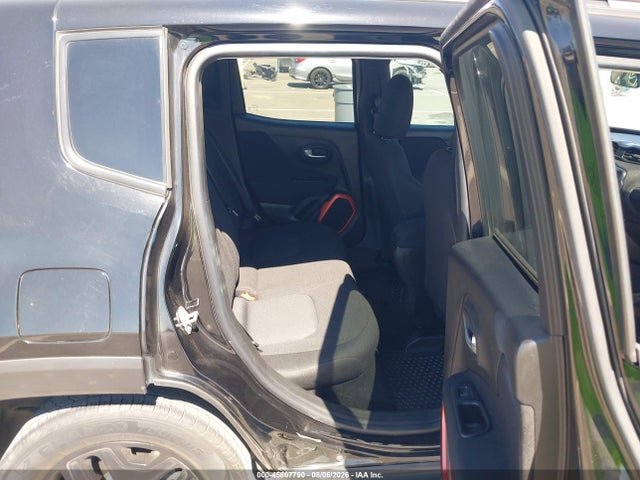 Jeep Renegade Upland Edition 4x4 2018 ZACCJBAB5JPH80272 Image 8