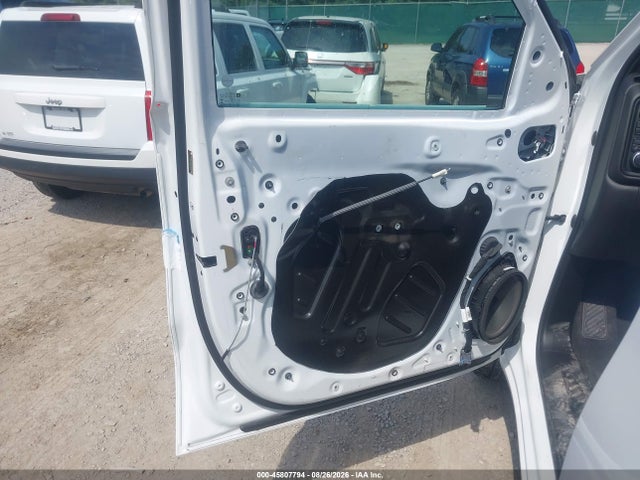 45807794 :رقم المزاد ، 1GCRYBEKXLZ282363 vin ، 2020 Chevrolet Silverado 1500 4wd  Standard Bed Custom مزاد بيع