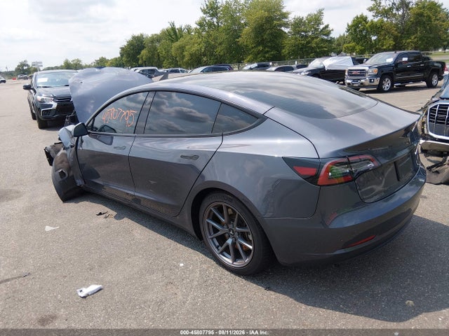 Tesla Model 3 Rear-wheel Drive 2023 5YJ3E1EA3PF665976 Image 3