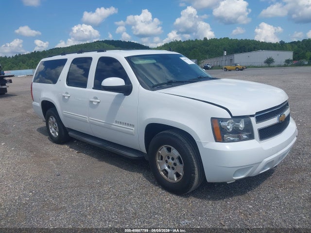 45807799 :رقم المزاد ، 1GNSCJE02ER115062 vin ، 2014 Chevrolet Suburban C1500 Lt مزاد بيع