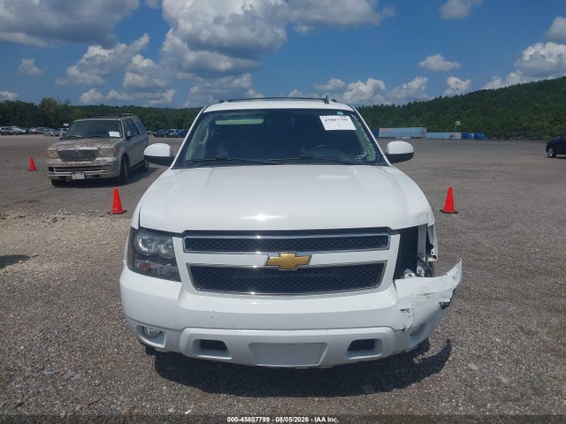 45807799 :رقم المزاد ، 1GNSCJE02ER115062 vin ، 2014 Chevrolet Suburban C1500 Lt مزاد بيع