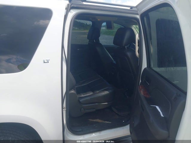 45807799 :رقم المزاد ، 1GNSCJE02ER115062 vin ، 2014 Chevrolet Suburban C1500 Lt مزاد بيع
