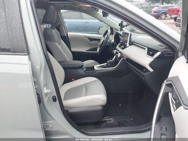 Aukcja sprzedaży 2019 Toyota Rav4 Xle Premium, vin: JTMA1RFV3KJ023360, numer aukcji: 45807801