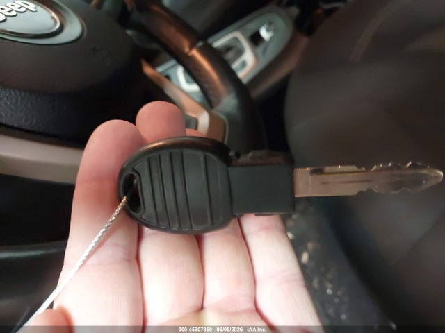 2016 Jeep Cherokee Latitude მანქანა იყიდება აუქციონზე, vin: 1C4PJMCS3GW148795, აუქციონის ნომერი: 45807850
