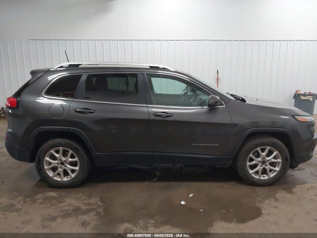 2016 Jeep Cherokee Latitude მანქანა იყიდება აუქციონზე, vin: 1C4PJMCS3GW148795, აუქციონის ნომერი: 45807850