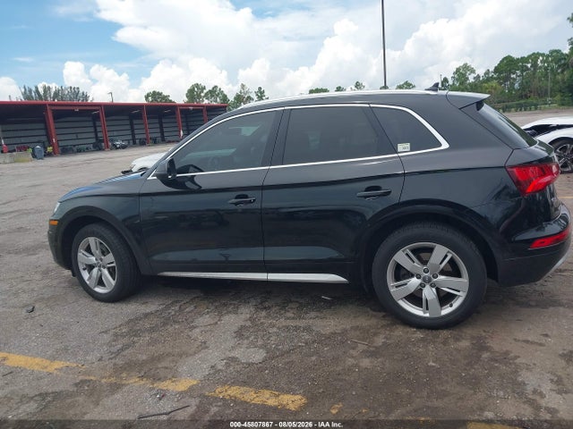 45807867 :رقم المزاد ، WA1BNAFY6K2052330 vin ، 2019 Audi Q5 45 Premium مزاد بيع