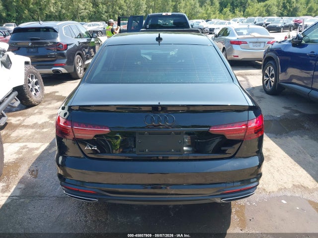 Aukcja sprzedaży 2021 Audi A4 Premium 40 Tfsi Quattro S Tronic, vin: WAUABAF44MN007179, numer aukcji: 45807909