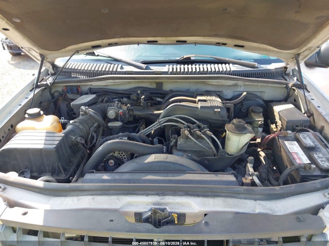 2004 Ford Explorer Xls მანქანა იყიდება აუქციონზე, vin: 1FMZU72KX4UB85266, აუქციონის ნომერი: 45807939