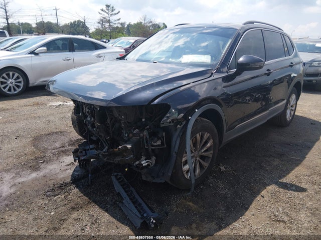 Aukcja sprzedaży 2018 Volkswagen Tiguan 2.0t Se/2.0t Sel, vin: 3VV3B7AX0JM175960, numer aukcji: 45807958