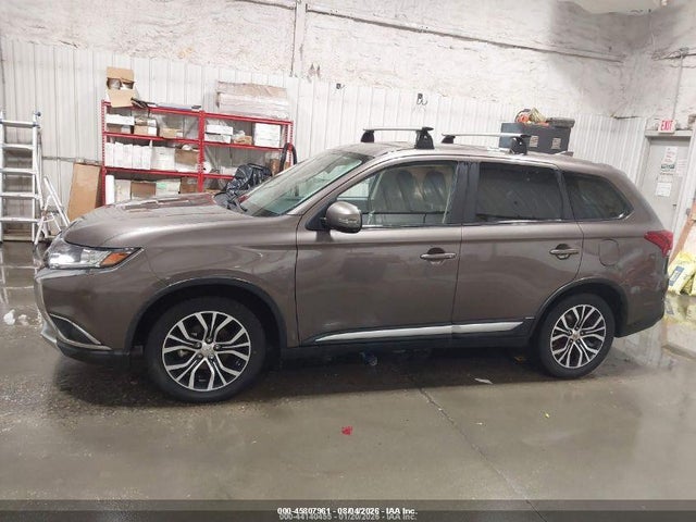 Mitsubishi Outlander Se 2018 JA4AD3A34JZ021704 Image 12