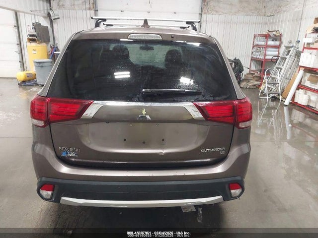 Mitsubishi Outlander Se 2018 JA4AD3A34JZ021704 Image 13