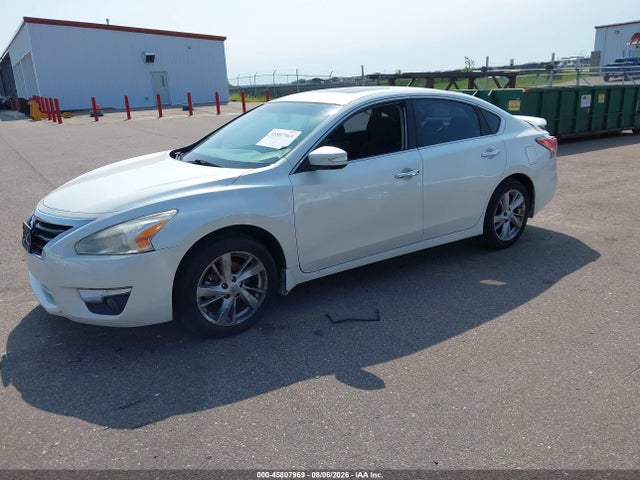 Nissan Altima 2.5 Sv 2015 1N4AL3AP1FC125210 Image 2
