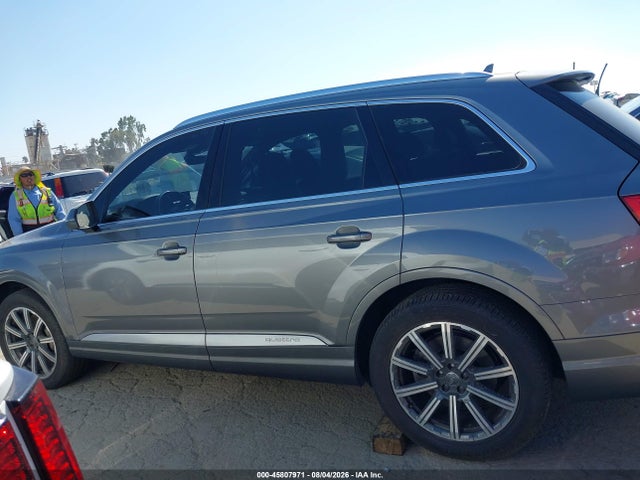 Audi Q7 3.0t Premium 2017 WA1LAAF71HD024262 Image 14