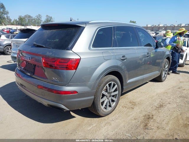 Audi Q7 3.0t Premium 2017 WA1LAAF71HD024262 Image 4