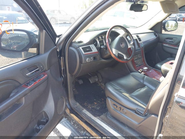 2013 Cadillac Escalade Premium მანქანა იყიდება აუქციონზე, vin: 1GYS4CEF9DR376381, აუქციონის ნომერი: 45807974