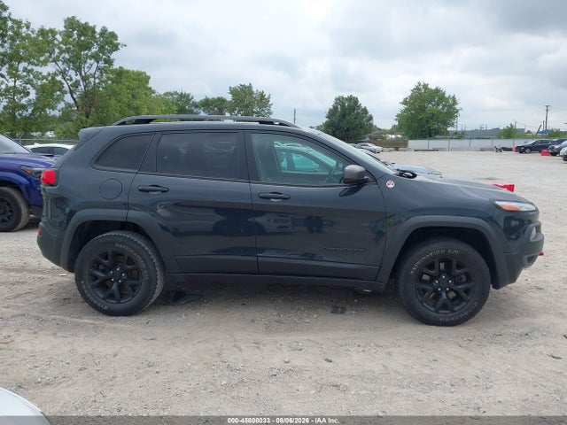 2017 Jeep Cherokee Trailhawk მანქანა იყიდება აუქციონზე, vin: 1C4PJMBS1HW589392, აუქციონის ნომერი: 45808033