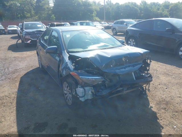 45808042 :رقم المزاد ، 2T1BURHE9HC877475 vin ، 2017 Toyota Corolla Le مزاد بيع