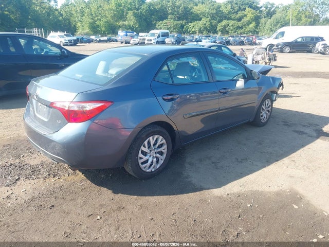 45808042 :رقم المزاد ، 2T1BURHE9HC877475 vin ، 2017 Toyota Corolla Le مزاد بيع