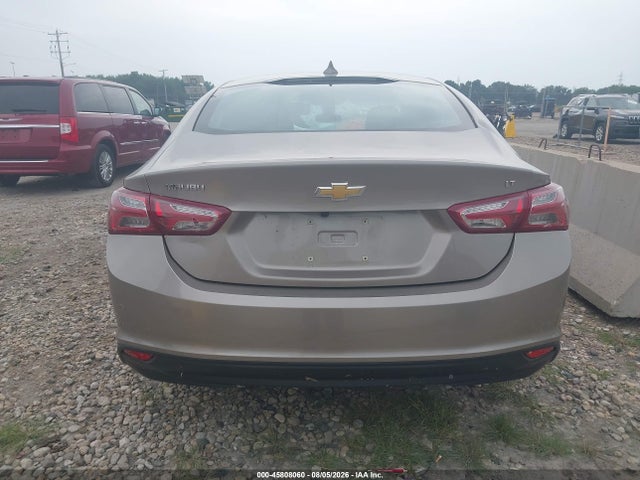 1G1ZD5ST4NF203003 Chevrolet Malibu Fwd Lt