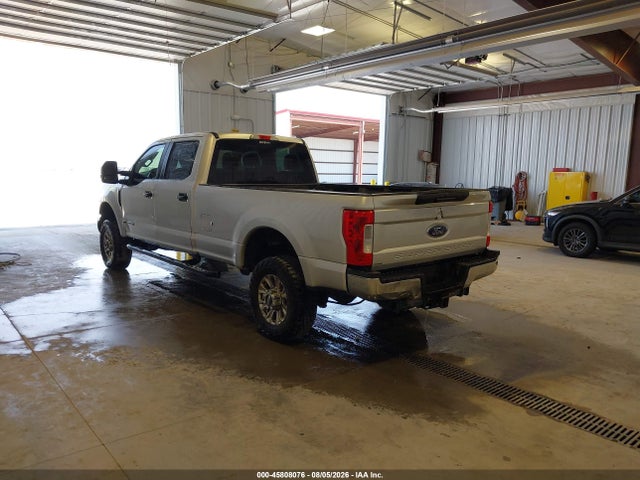 45808076 :رقم المزاد ، 1FT8W3BT0JEC12489 vin ، 2018 Ford F-350 Xl مزاد بيع