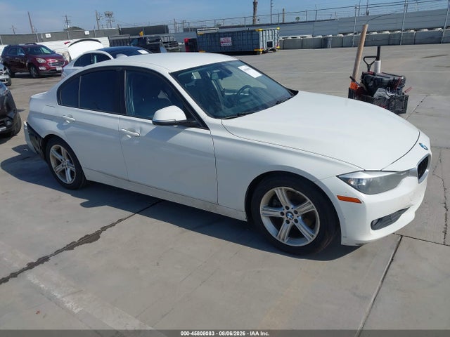 Продаж на аукціоні авто 2014 Bmw 320i, vin: WBA3B1G55ENS80746, номер лоту: 45808083