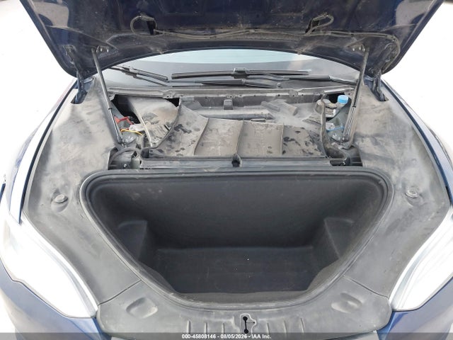 45808146 :رقم المزاد ، 5YJSA1E26JF296781 vin ، 2018 Tesla Model S 100d/75d/p100d مزاد بيع