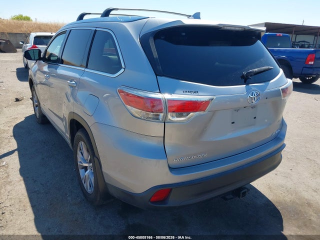 Toyota Highlander Xle V6 2015 5TDJKRFH8FS126127 Image 3