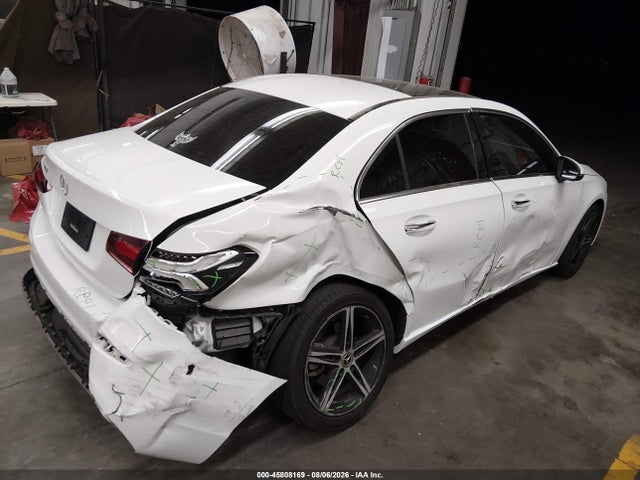 Продаж на аукціоні авто 2021 Mercedes-benz A 220, vin: W1K3G4EB4MJ297970, номер лоту: 45808169