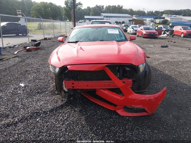 45808186 :رقم المزاد ، 1FA6P8AMXF5428567 vin ، 2015 Ford Mustang V6 مزاد بيع
