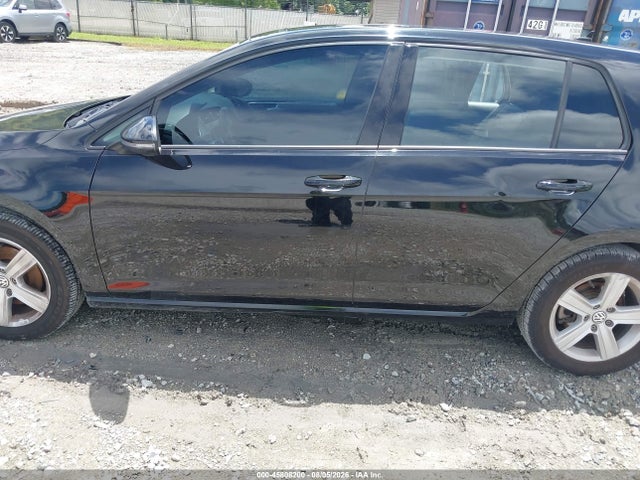 Продажа на аукционе авто 2017 Volkswagen Golf Tsi S 4-door/tsi Se 4-door/tsi Sel 4-door/tsi Wolfsburg Edition 4-door, vin: 3VW217AU4HM037770, номер лота: 45808200