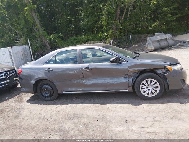 Продажа на аукционе авто 2014 Toyota Camry Le, vin: 4T4BF1FK6ER381229, номер лота: 45808218